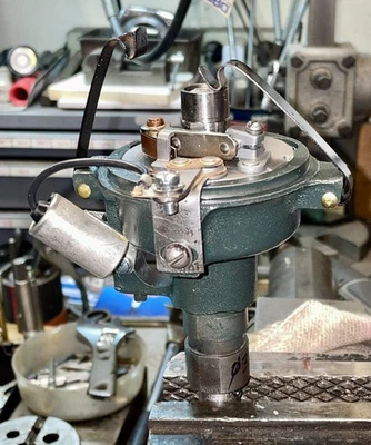 1932 Ford Model "B" Distributor - Auto Advance - Works on ALL Model A's too Foto 1 de 4