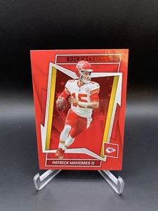 Panini Rookies & Stars 2022 - Patrick Mahomes II #47 rojo - Imagen 1 de 2