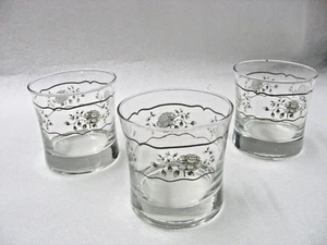 Set of Three Old Fashion/Rocks Bar Glasses with White Rose Flower Design - Picture 1 of 8