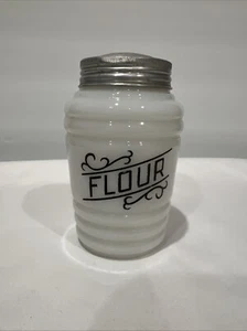 Scuotitore farina alveare Atlante nocciola vintage vetro latte bianco opaco nero pergamena - Foto 1 di 12