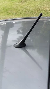 Holden/HSV VE. 160mm Rubber antenna mast. NEW. Aftermarket - Picture 1 of 2