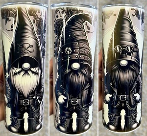 GNOMES BIKER GNOME MOTOCICLETA HARLEY 20 OZ ACERO INOXIDABLE VASO TAPA/PAJITA - Imagen 1 de 8