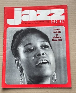Magazine JAZZ HOT  No. 232 (Juin 1967) Max ROACH et Abbey LINCOLN- Allan SHORTER - Picture 1 of 1