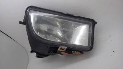 New GENUINE Citroen Xantia Front RH Fog Spot Light 95668024 - Image 1 of 3