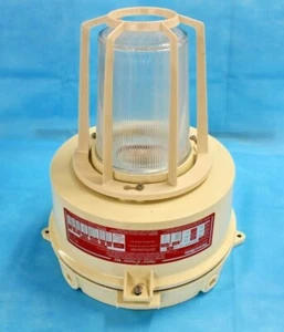 NUOVO THOMAS & BETTS DS010H040-TGL-C2U HAZLUX LIGHTING ASSY. - Foto 1 di 12