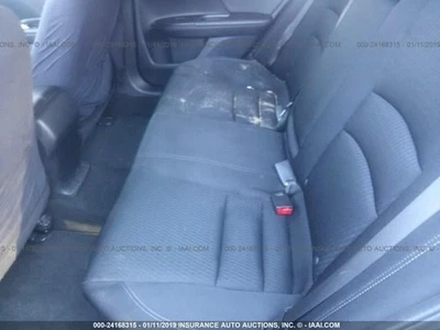 Medidor de flujo de aire de inyección de combustible usado se adapta a: Honda Accord 2015 grado A Foto 1 de 4