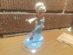 Figura de acción Disney Infinity original de Elsa de FROZEN - Imagen 1 de 2