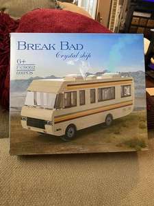 Breaking Bad Kristall Schiff Wohnmobil Bauset - 691 Teile - Bild 1 von 5