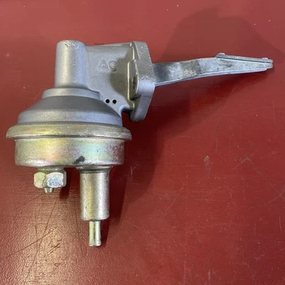AC FUEL SYSTEM PUMP 40927 FOR 1967 - 1974 BUICK 442 CUTLASS RIVIERA 400 430 455 - Image 1 of 4
