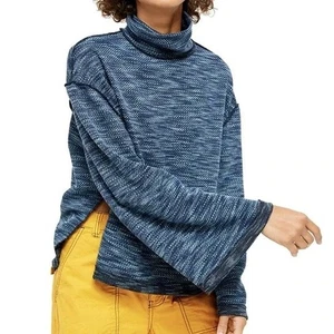 Free People We the Free Medium Sunny Days Textured Knit Sweater Size Small Boho - Picture 1 of 9