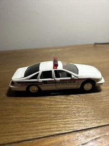 Chevrolet Caprice Trenton Police Die-cast Car. 1993 Road Champs - Picture 1 of 4