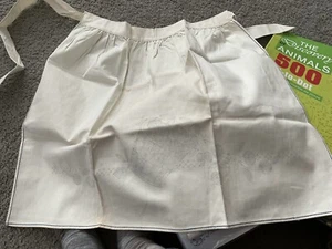 Vintage Stamped Embroidery Apron - Picture 1 of 6
