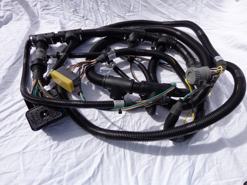 New OEM Caterpillar 212-5943 Wiring Harness, Fits Caterpillar C12 Generator Set - Image 1 of 3