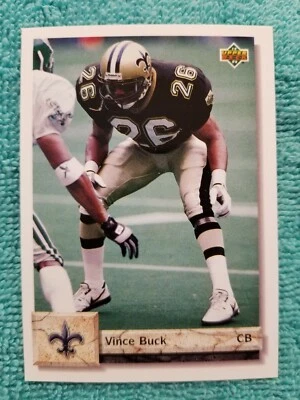 1992 UPPER DECK VINCE BUCK #552 NEW ORLEANS SAINTS - Image 1 of 4