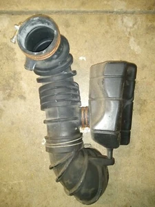 91-99 Mitsubishi 3000GT Air Intake Cleaner Hose Tube Duct - Picture 1 of 8
