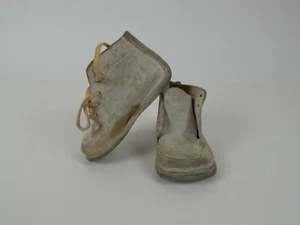 Vintage Jumping Jacks by Vaisey White Leather Art Deco - Picture 1 of 8