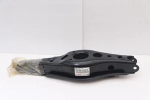✅ Genuine Toyota Rear Right control Arm Suspension 4874042010 Lexus Nx300 Rav4 - Picture 1 of 8
