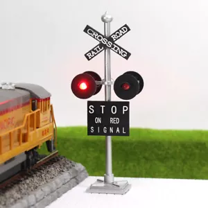 2pcs O Scale 1:43 Model Railroad Crossing Block Signal 4-heads Red LEDs - Picture 1 of 5