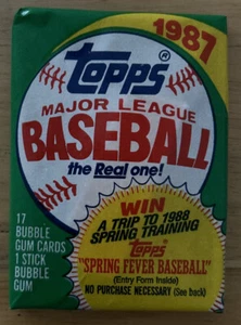 1987 Topps Baseball Card Wax Pack Bruce Benedict Braves Showing On Top Front - Picture 1 of 2