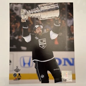 Drew Doughty 8x10 Los Angeles Kings Stanley Cup Champions Photo - Picture 1 of 2