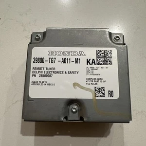 2016-2018 HONDA PILOT SATELLITE TUNER CONTROL MODULE OEM 39800-TG7-A011-M1 - Picture 1 of 3
