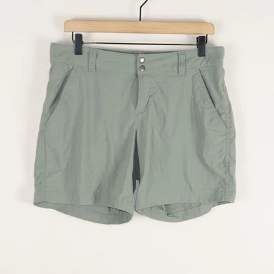Columbia Green Omni Shield Lightweight Outdoor Advanced Repellency Shorts Sz 10 - Image 1 of 4