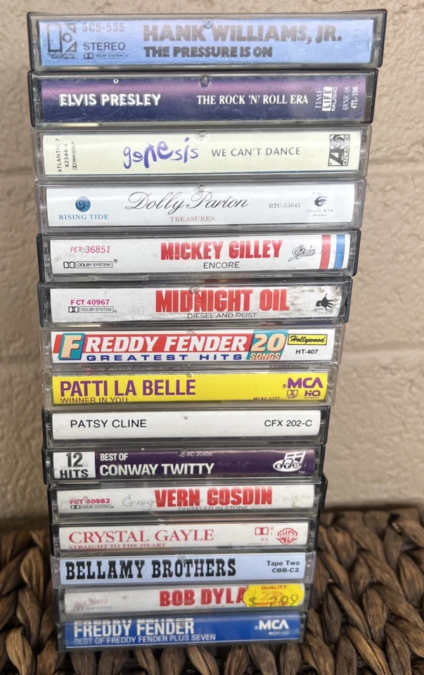 Lot Of 15 Cassette Tapes Hank Williams, Elvis, Bob Dylan, Genesis  - Image 1 of 1