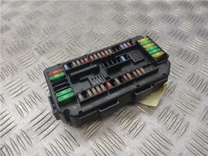 CAJA DE FUSIBLES BMW 1 serie (F20) 2016 938906801 - Imagen 1 de 3