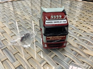 CORGI MODEL 1:50 - MANSEL DAVIES VOLVO - Picture 1 of 4