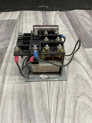 Charles F. Warrick Control Relay, Type TN, PRI. Sec. Volts 55 #4025X119SI - Image 1 of 4