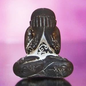 Phra Pidta Maha Sithichok LP Kaew, Nawa Loha Wat Saphan Mai Kaen 闭眼佛 No.98 - Imagen 1 de 12