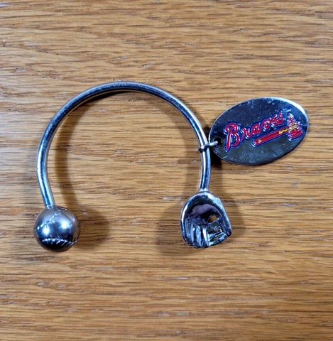ATLANTA BRAVES 2005 Team Logo Charm MLB Baseball Metal Key Ring Key Chain Cover
