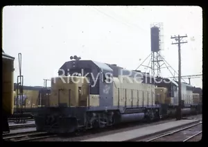 Original Dia CNW #826 EMD GP35 Chicago Northwestern 1966 - Bild 1 von 3