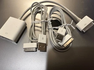 Apple 30-Pin to VGA Adapter - White A1368 PLUS Lot (2) 30-pin to USB-A Cables - Picture 1 of 4