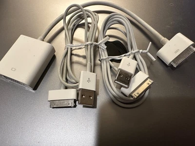 Apple 30-Pin to VGA Adapter - White A1368 PLUS Lot (2) 30-pin to USB-A Cables - Image 1 of 4