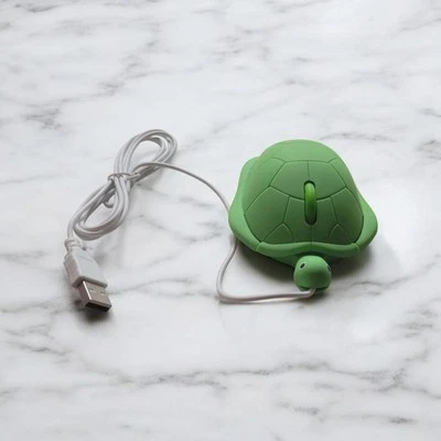 Lindo ratón óptico de rueda verde con cable tortuga  Foto 1 de 3