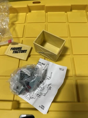 2006 Marvel Heroes Figure Factory SPIDERMAN on Tower ToyBiz H87 #3 - Image 1 of 2