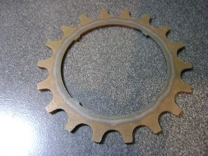 NOS Suntour 18 tooth freewheel gear cog sprocket fits 5,6,& 7 speed systems - Picture 1 of 2