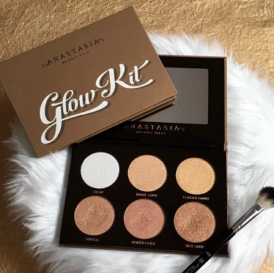 ANASTASIA BEVERLY HILLS - Glow Kit - Ultimate Glow - Highlighter Palette - Image 1 of 4