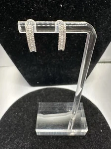 18k White Gold Diamond Baguette Earrings - Picture 1 of 10