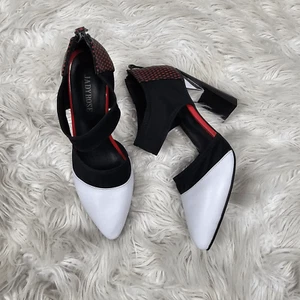 JADY ROSE WUNDERSCHÖNER WEISS - SCHWARZ - WEISSER LACKLEDER PUMP GRÖSSE 7 - Bild 1 von 7