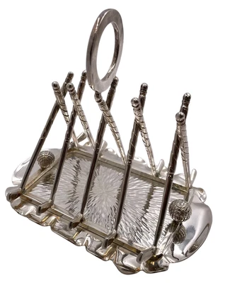 Estante para tostadas plateado de novedad con temática de golf Foto 1 de 4