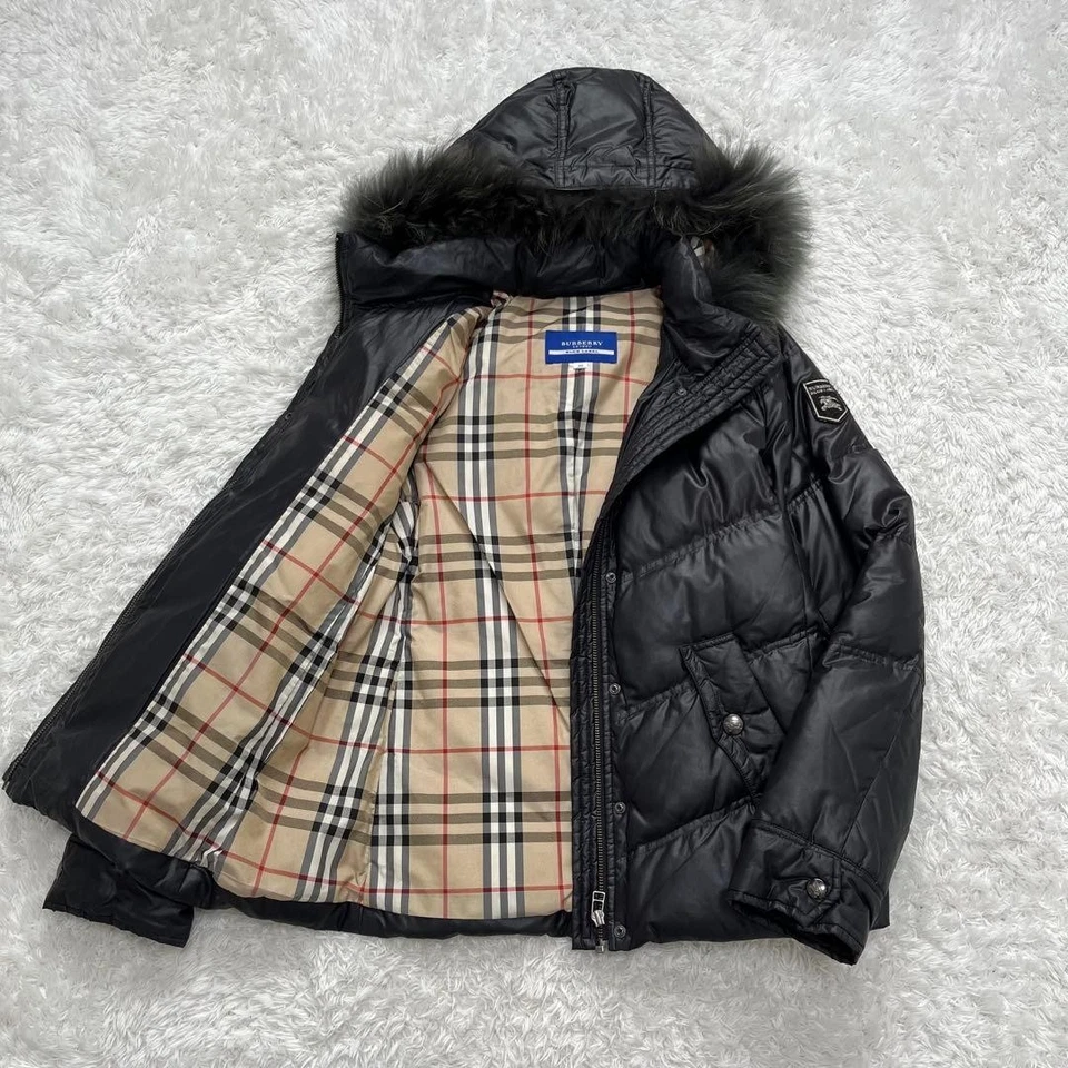 Chaqueta de plumón Burberry Blue Label Nova Check capucha de piel negra Japón S Foto 1 de 4