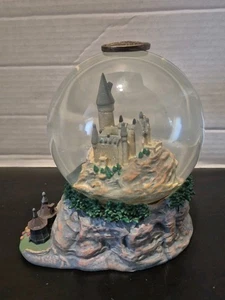 Mundo Mágico de Harry Potter Castillo de Hogwarts Globo de Agua 6004342 - Imagen 1 de 7
