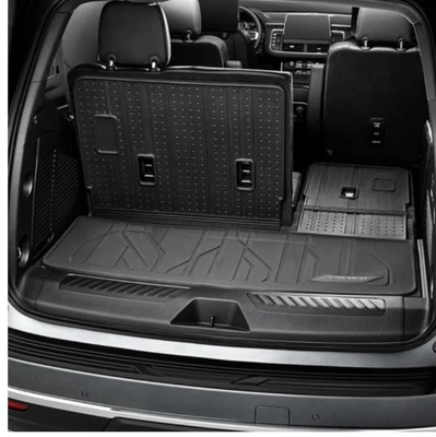 Nuevo revestimiento de carga integrado Chevrolet Tahoe 2021-2025 fabricante de equipos originales 85783755 negro Foto 1 de 3