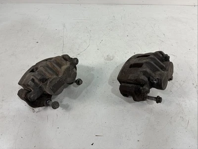 2x Pinza de freno delantera para conductor y pasajero OEM Cadillac CTS 2008-2014 con soporte Foto 1 de 4