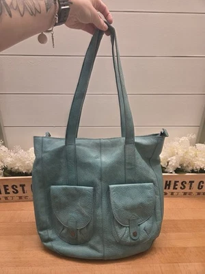 Bolso de Mano/Bolso de Hombro de Cuero Genuino Latico Color Aqua Usado en Excelente Condición Foto 1 de 4