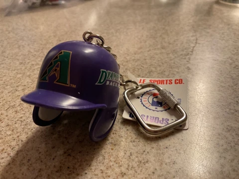 Arizona Diamondbacks Baseball Helmet Keychain   BNWT Cover