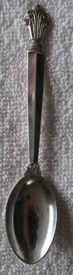 Cuchara PM de café demitasse de plata esterlina Acanthus Georg Jensen Foto 1 de 2