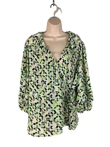 CATO Blouse Womens 22/24W Long Sleeve Faux Wrap Boho V Neck Floral White Green - Picture 1 of 5